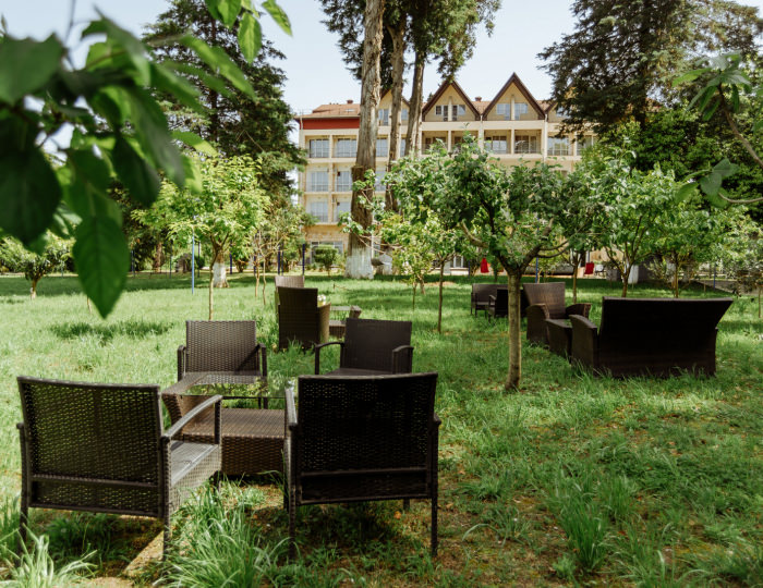 Внешний вид и территория - Пансионат «Ривьера»